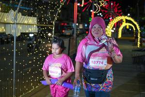 BIB: 18449, 110, 18774
                            <button type="button" onclick="openModal(24678053)" class="btn btn-primary btn-sm float-right btn-popup" data-toggle="modal" data-target=".modal-high-quality">
                        <i class="fas fa-shopping-cart"></i> Add to Cart
                    </button>
                                            <button type="button" onclick="isThisMe(24678053, true)" class="btn btn-success btn-sm float-right btn-popup btn-isme hidden" data-toggle="tooltip" data-placement="bottom" title="นี่คือรูปของคุณใช่ไหม คลิกที่นี่เพื่อเอาเข้าอัลบั้ม">
                        <i class="fas fa-plus"></i> Add to album
                    </button>
                    <button type="button" onclick="isThisMe(24678053, false)" class="btn btn-warning btn-sm float-right btn-popup btn-isnotme hidden">
                        <i class="fas fa-ban"></i> Remove from album
                    </button>